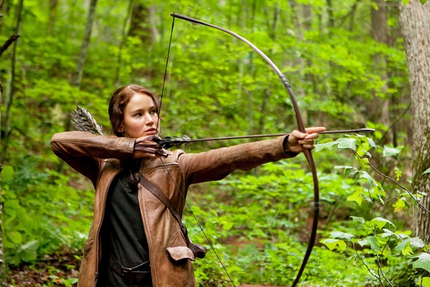 Jennifer-lawrence-stars-as-katniss-everdeen-in-the-hunger-games